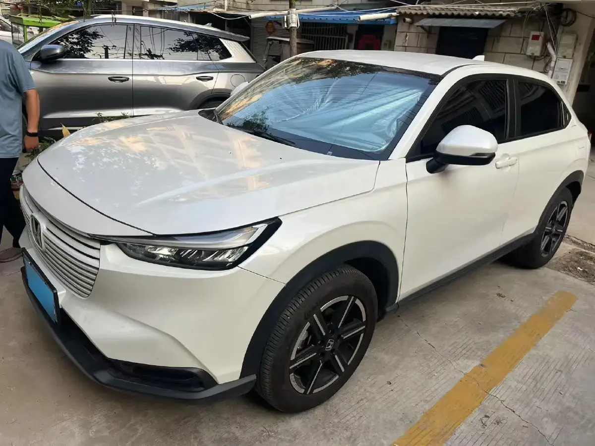 2023 Honda Vezel 1.5L 124HP L4 CVT