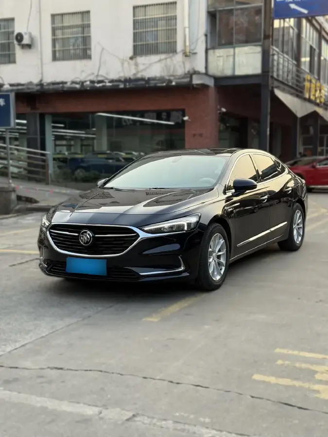 2021 Buick Larcosse 1.5T 169HP L4 9AT