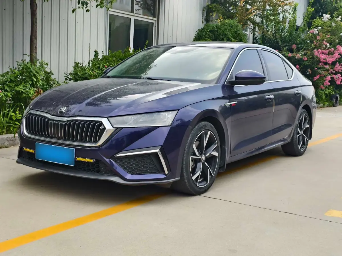 2022 Skoda Octavia 1.4T 150HP L4 7DCT