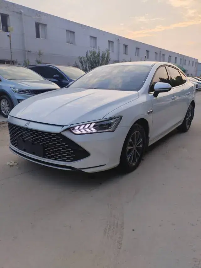 2023 BYD Qin Plus 1.5L 110HP L4 E-CVT PHEV 8.32KWH