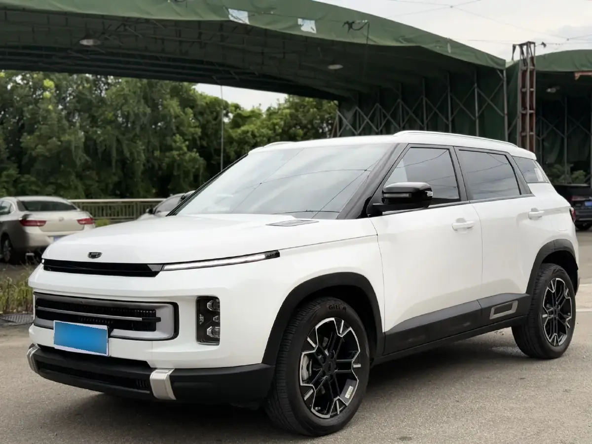 2023 Geely ICON 1.5T 181HP L4 7DCT