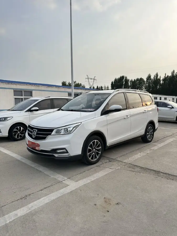 2019 BaoJun 730 1.5T 150HP L4 6DCT