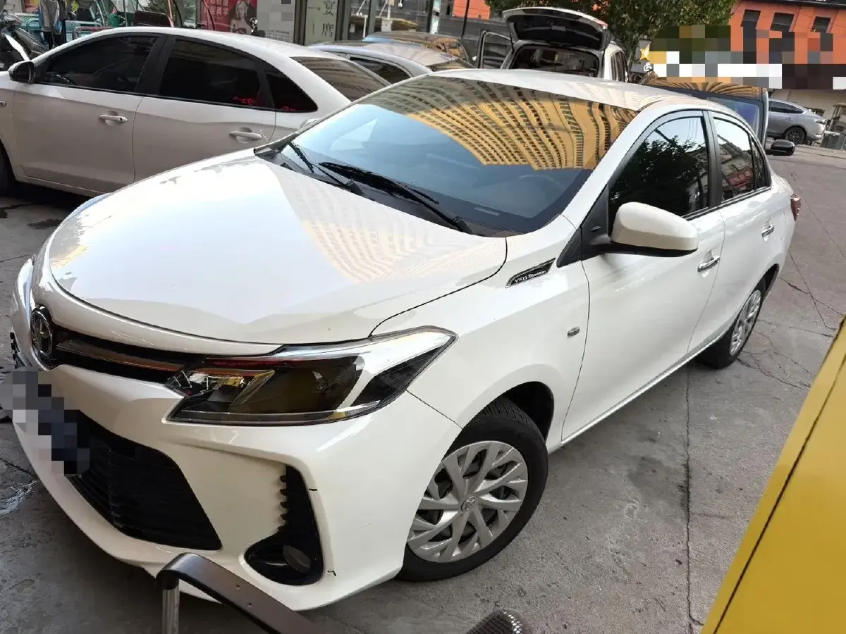 2022 Toyota Vios 1.5L 112HP L4 CVT