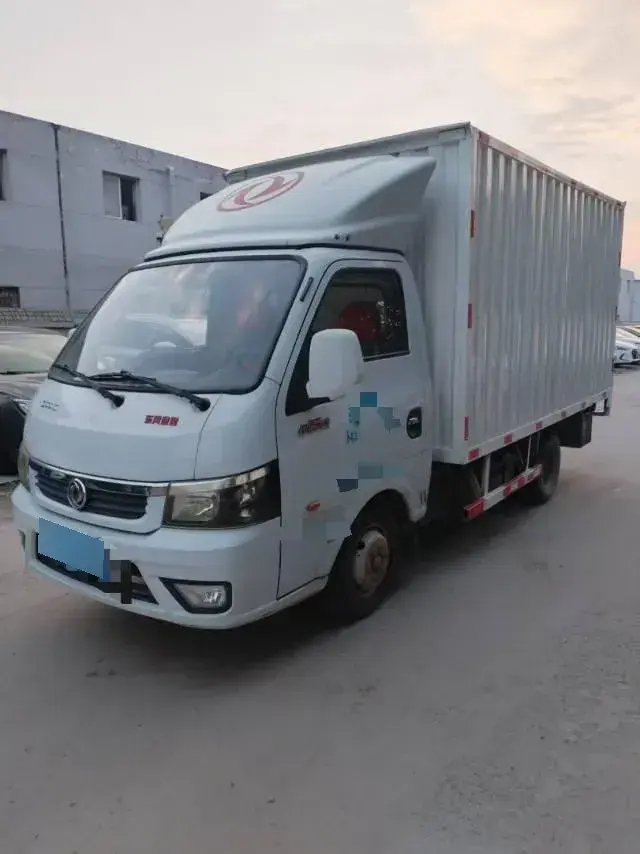 2017 DongFeng Forthing Joyear X5 1.6L 122HP L4 5MT