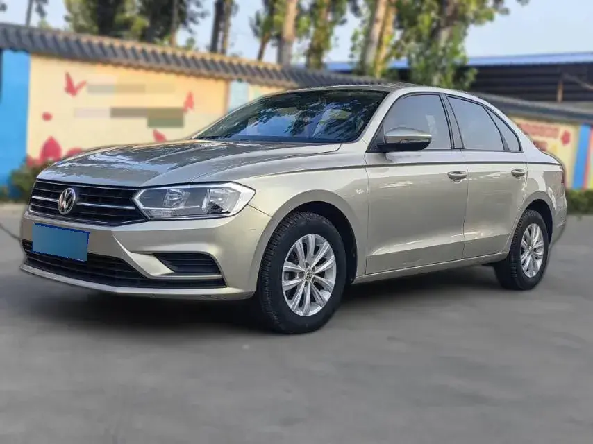 2018 Volkswagen Bora 1.5L 110HP L4 6AT