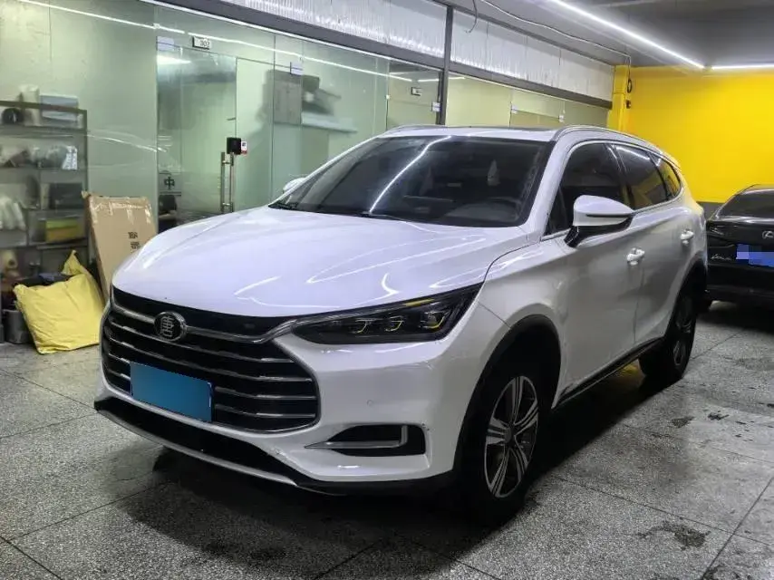 2019 BYD Tang 2.0T 192HP L4 6AT