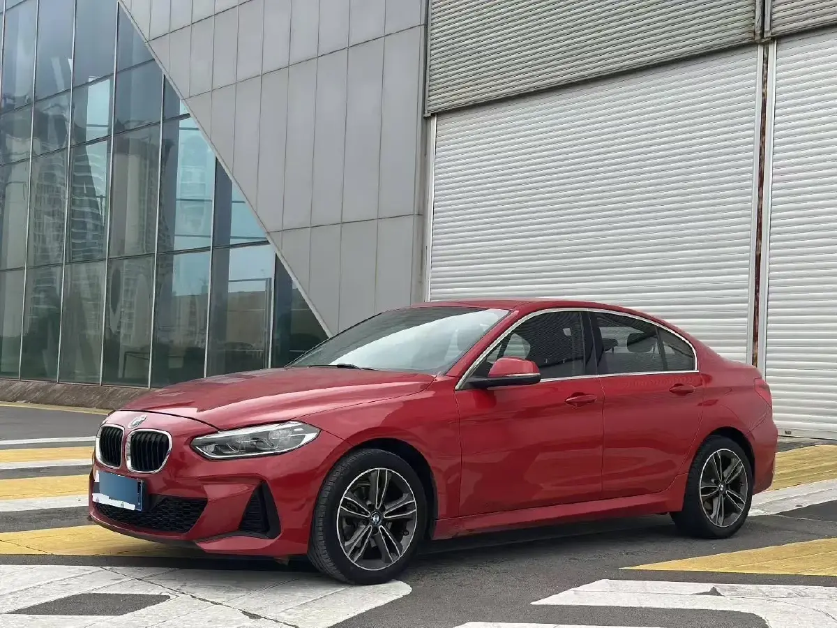 2021 BMW 1 Series 1.5T 140HP L3 7DCT