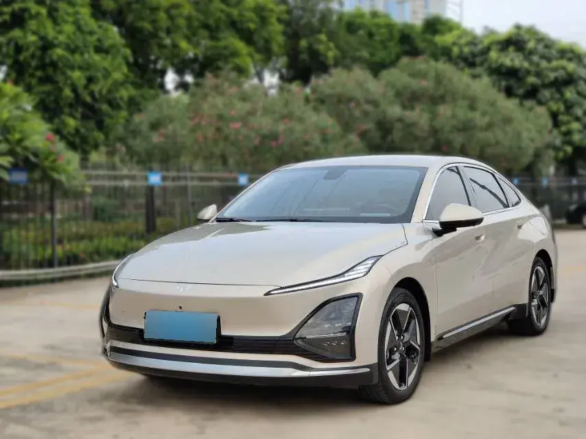 2024 WuLing XingGuang BEV 54.5KWH