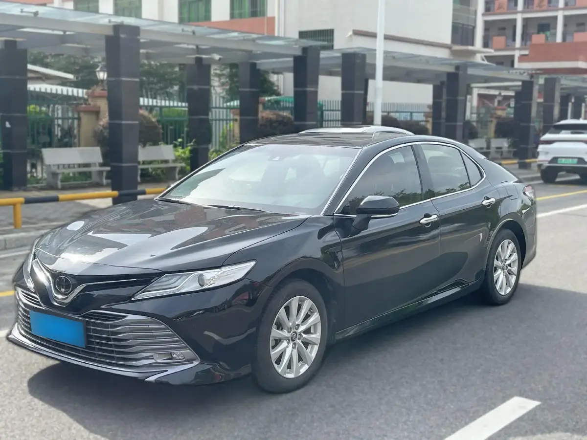 2021 Toyota Camry 2.0L 178HP L4 CVT