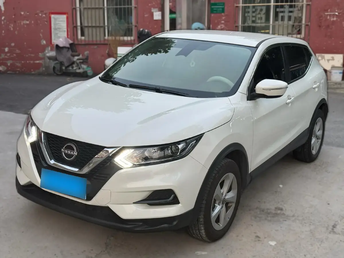 2023 Nissan Qashqai 2.0L 151HP L4 CVT