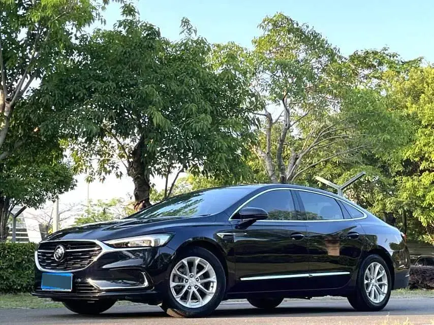 2021 Buick Larcosse 1.5T 169HP L4 9AT