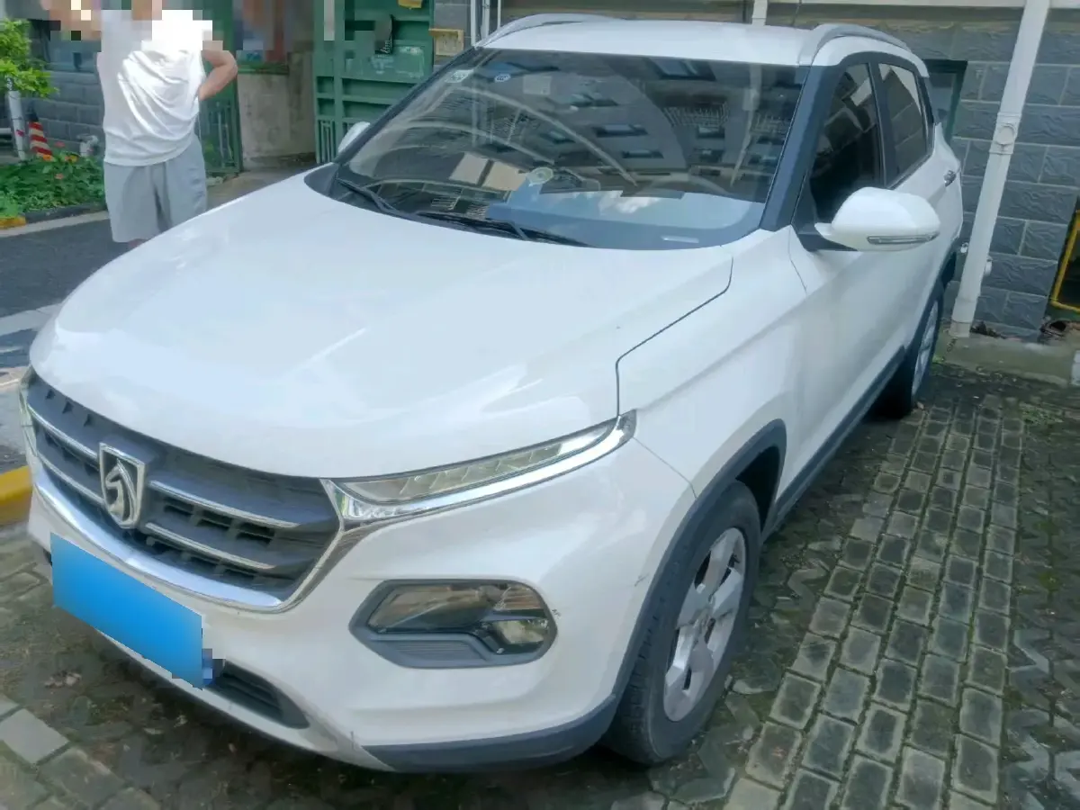 2017 BaoJun 510 1.5L 112HP L4 6MT