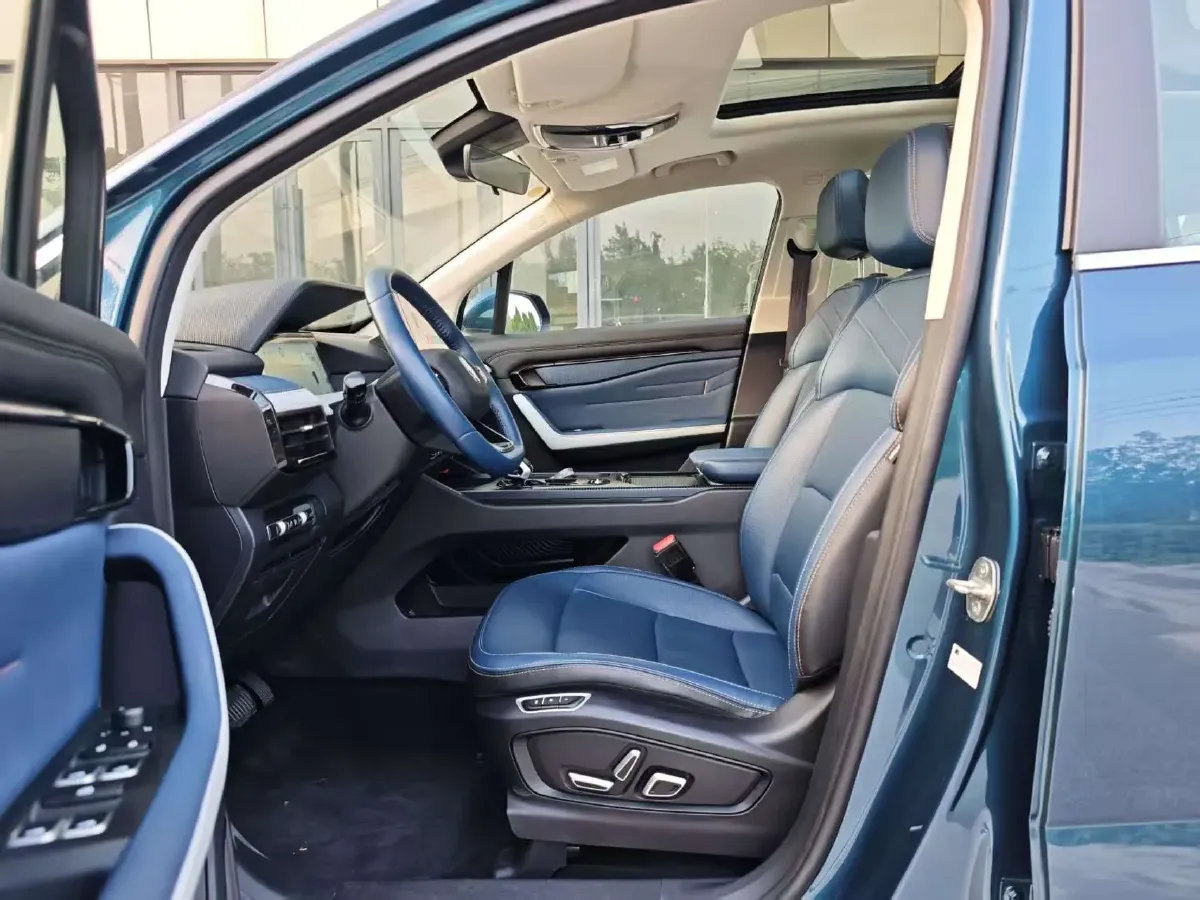 2023 Livan 9 BEV 66.57KWH,autocango,china used car exporter,china ev exporter,chinese used car exporter,chinese used ev exporter