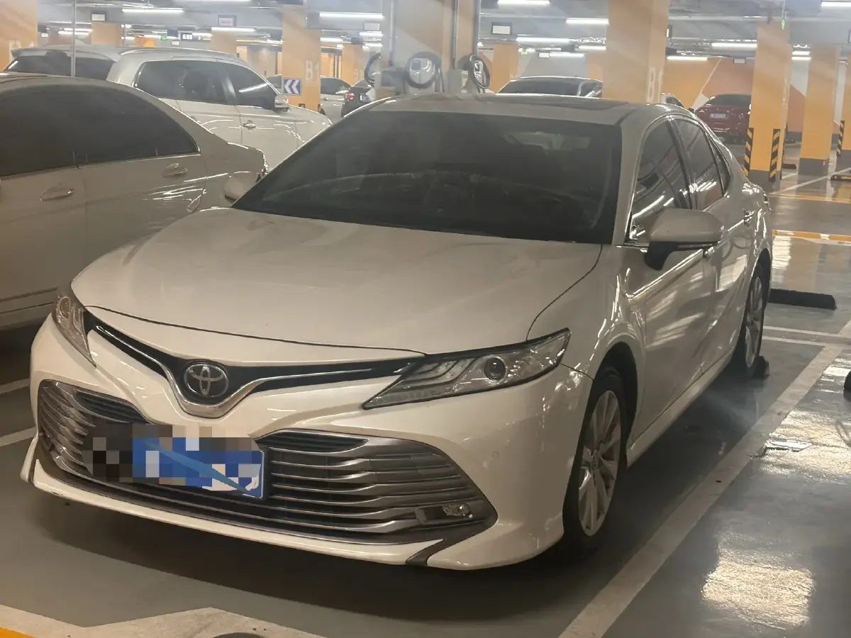 2019 Toyota Camry 2.0L 178HP L4 CVT