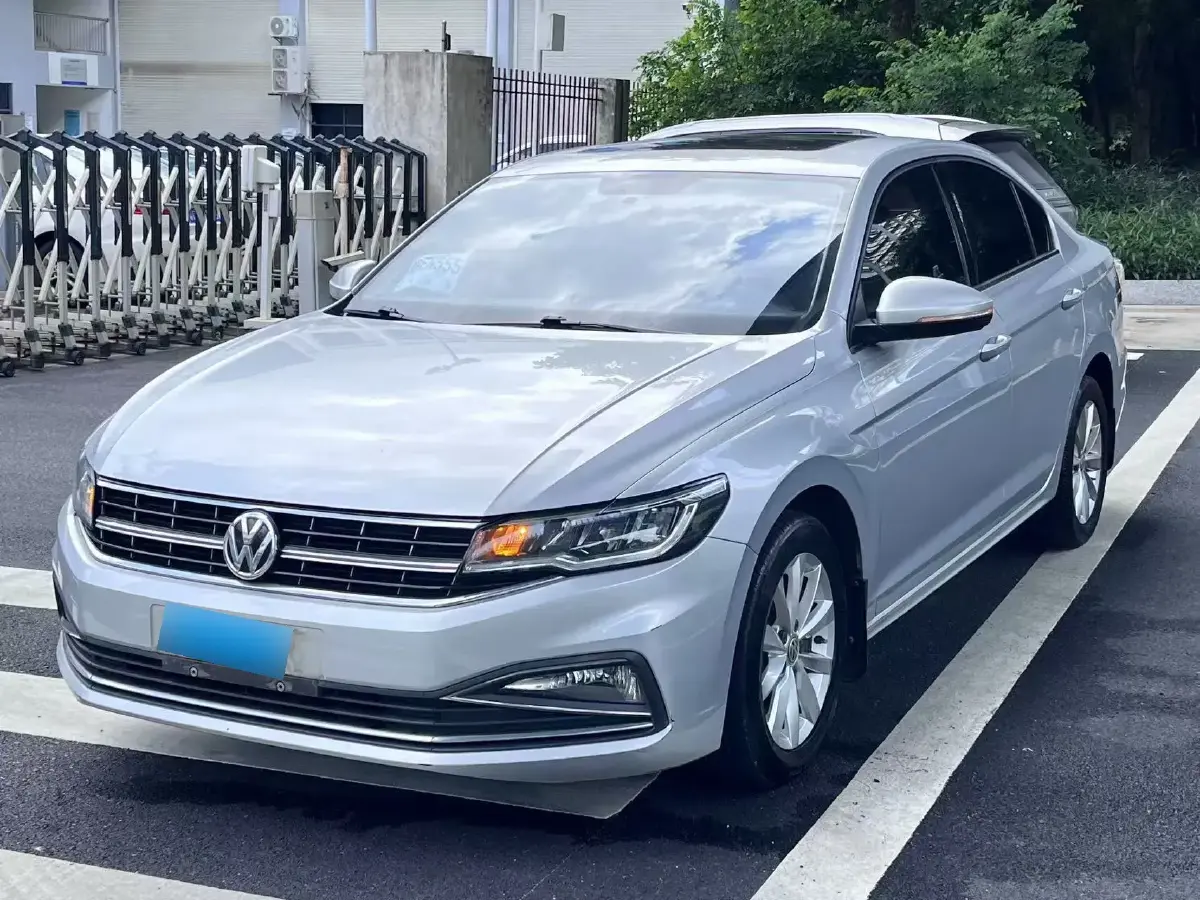 2019 Volkswagen Bora 1.5L 113HP L4 6AT