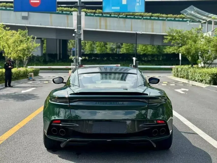 2019 Aston Martin DBS 5.2T 725HP V12 8AT,autocango,china used car exporter,china ev exporter,chinese used car exporter,chinese used ev exporter