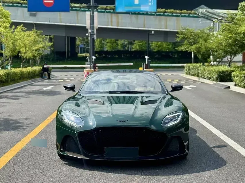 2019 Aston Martin DBS 5.2T 725HP V12 8AT,autocango,china used car exporter,china ev exporter,chinese used car exporter,chinese used ev exporter