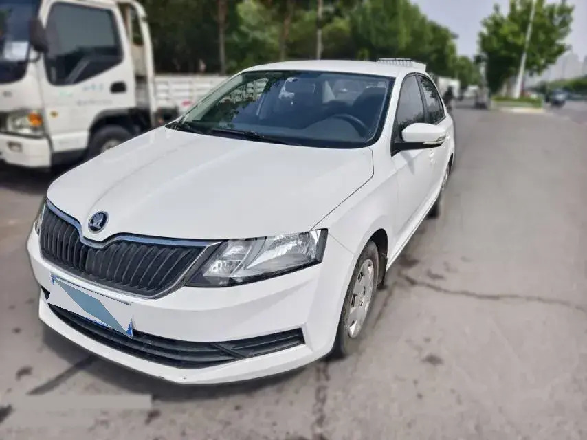2019 Skoda Rapid 1.5L 110HP L4 5MT