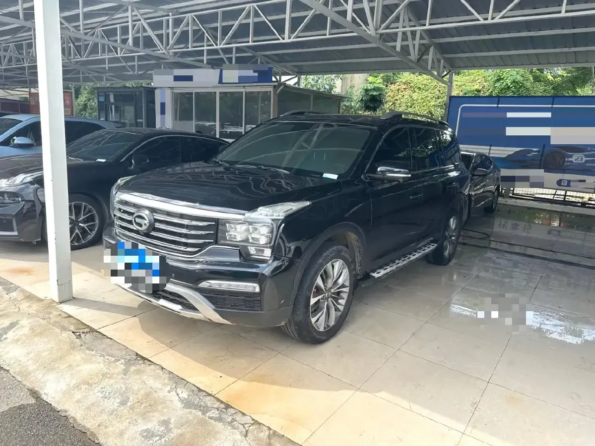 2017 GAC Trumpchi GS8 2.0T 201HP L4 6AT