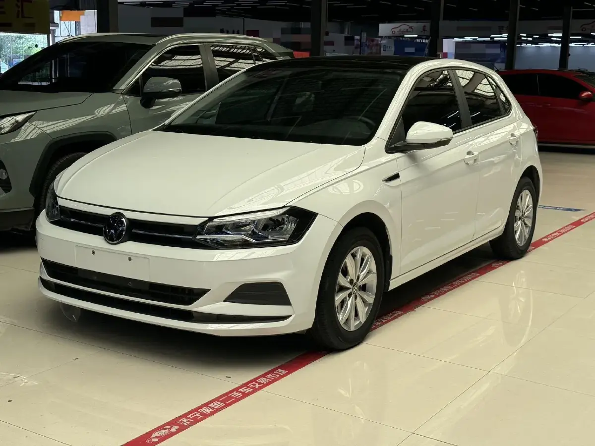2023 Volkswagen Polo 1.5L 110HP L4 6AT