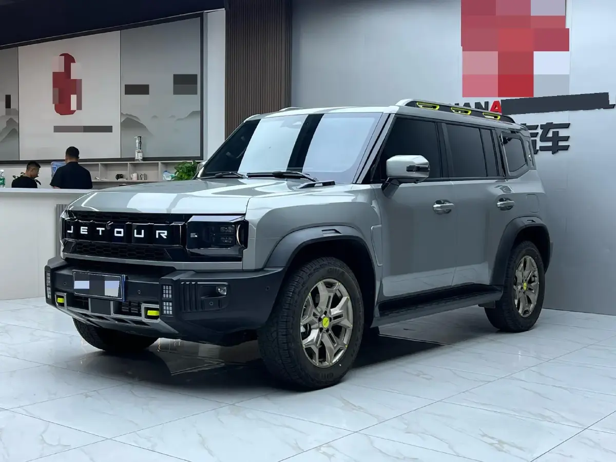 2023 Jetour Traveller 2.0T 254HP L4 8AT