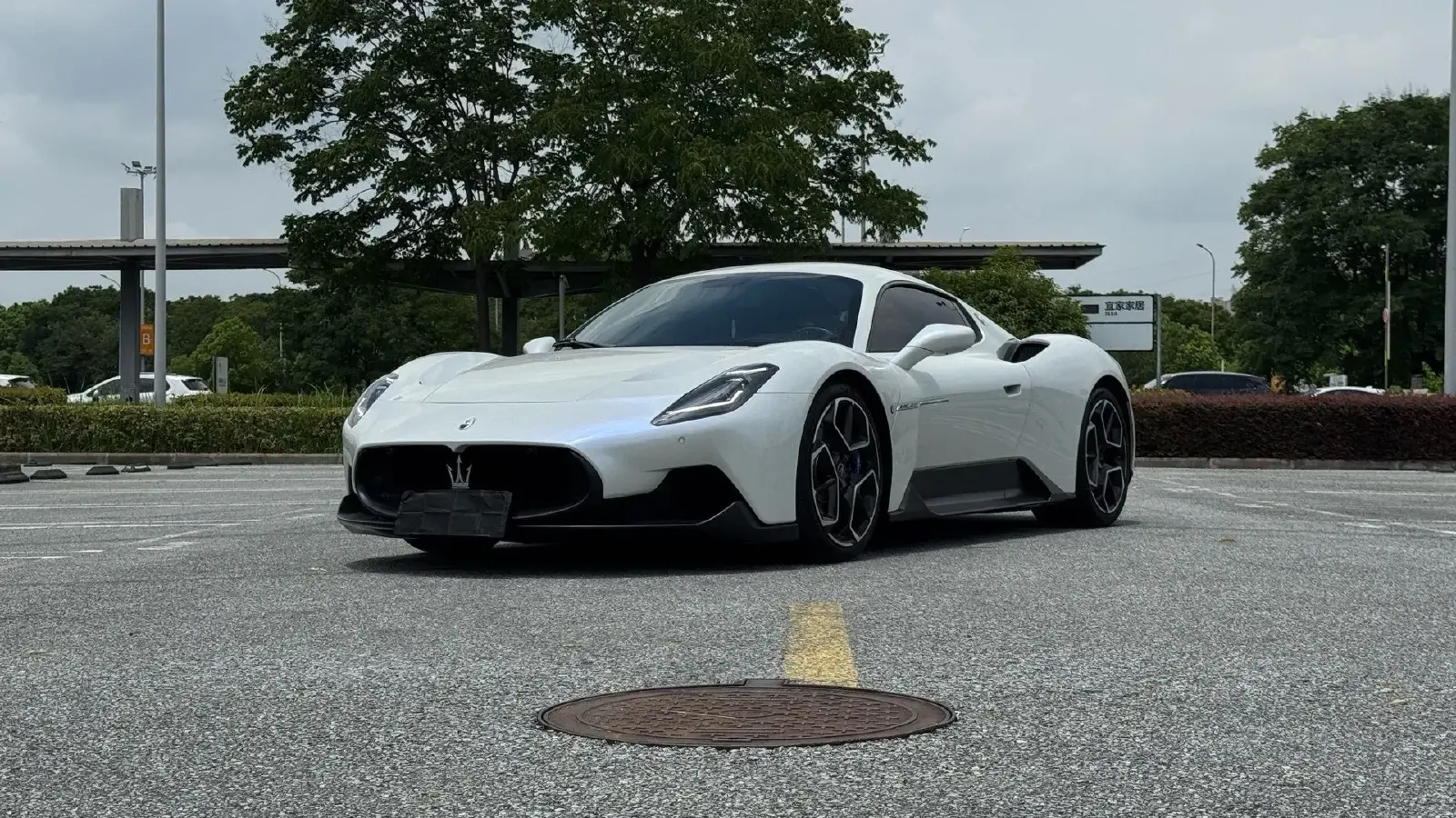 2020 Maserati MC20 3.0T 630HP V6 8DCT