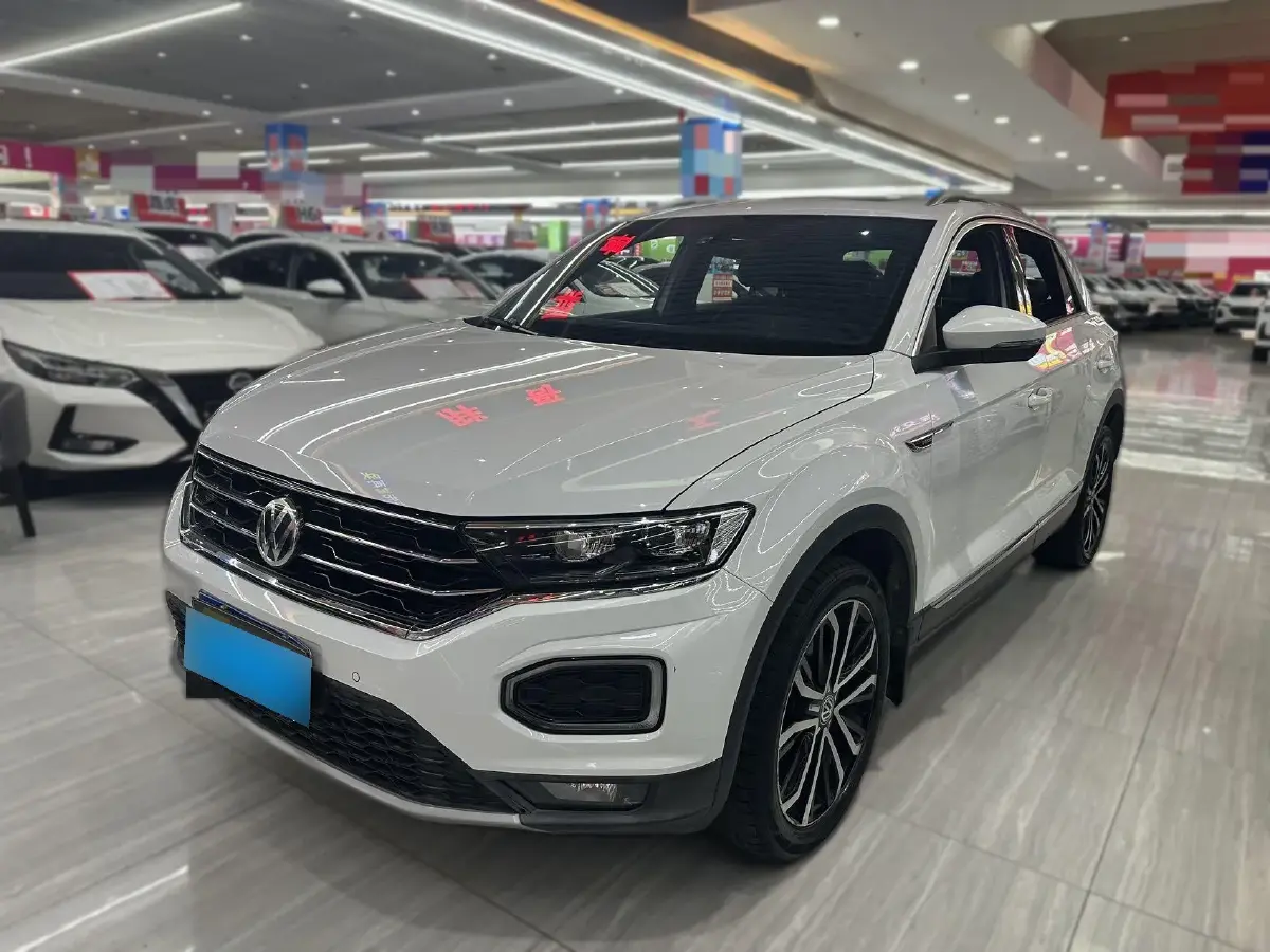 2018 Volkswagen T-Roc 1.4T 150HP L4 7DCT
