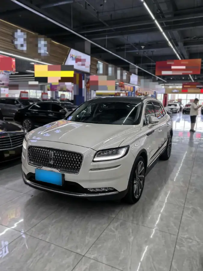 2021 Lincoln Nautilus 2.7T 322HP V6 8AT