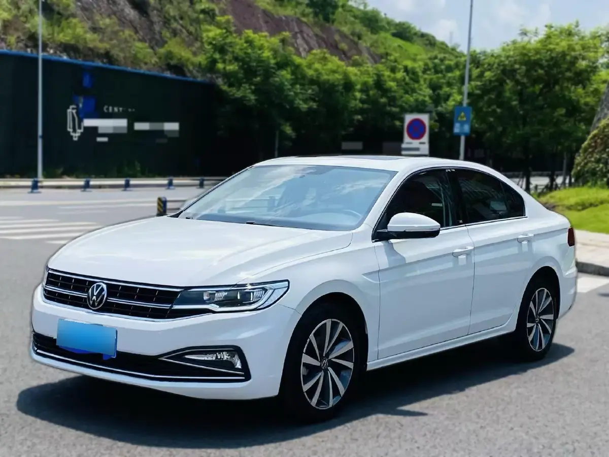 2021 Volkswagen Bora 1.5L 113HP L4 6AT