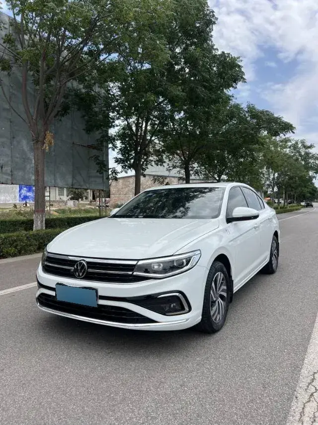 2023 Volkswagen Bora 1.4T 150HP L4 7DCT