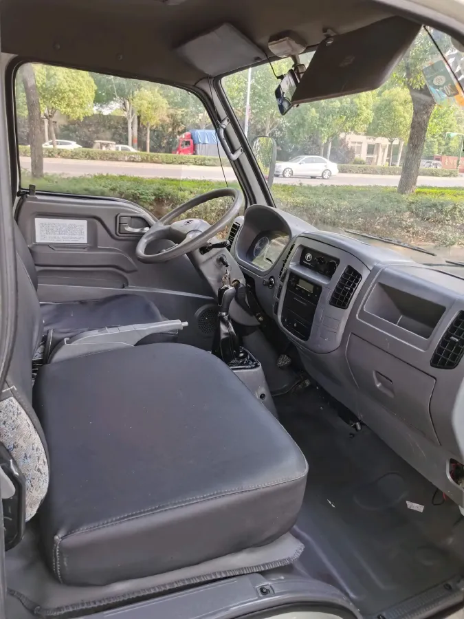 2023 BAIC Reach Small Truck BEV 55.7KWH,autocango,china used car exporter,china ev exporter,chinese used car exporter,chinese used ev exporter