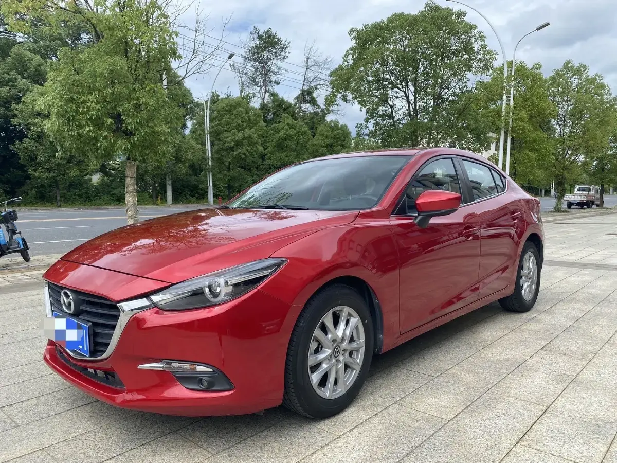 2017 Mazda 3 Axela 1.5L 117HP L4 6AT