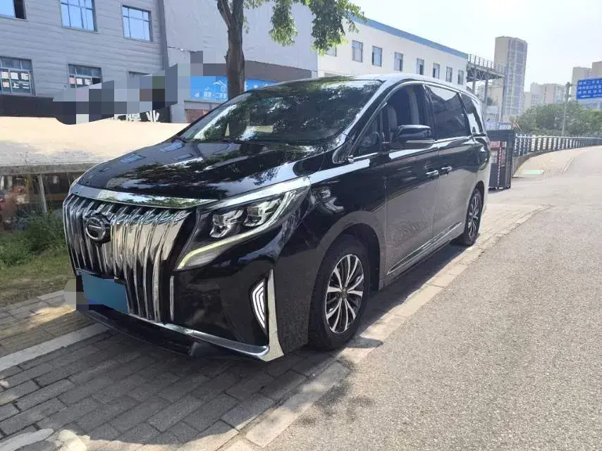 2021 GAC Trumpchi M8 2.0T 252HP L4 8AT