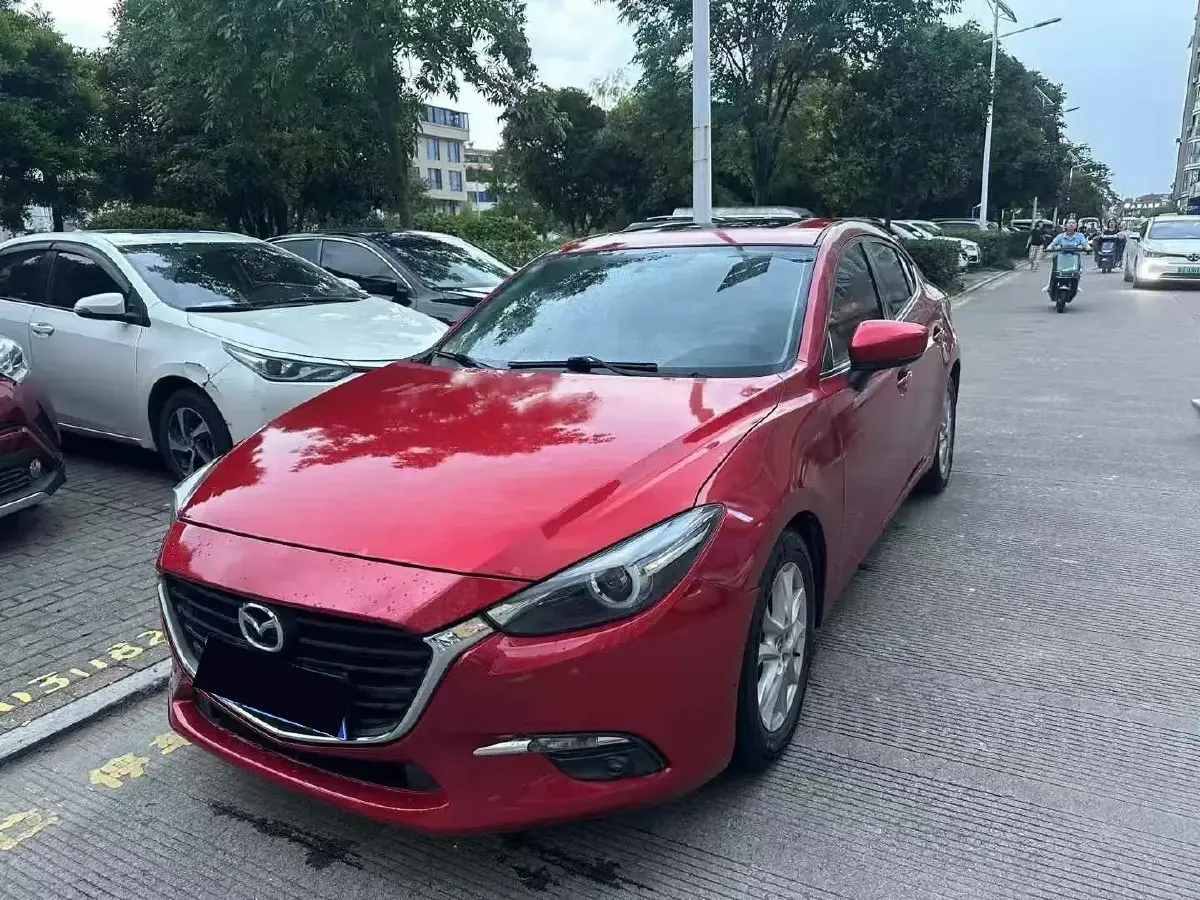 2017 Mazda 3 Axela 1.5L 117HP L4 6AT