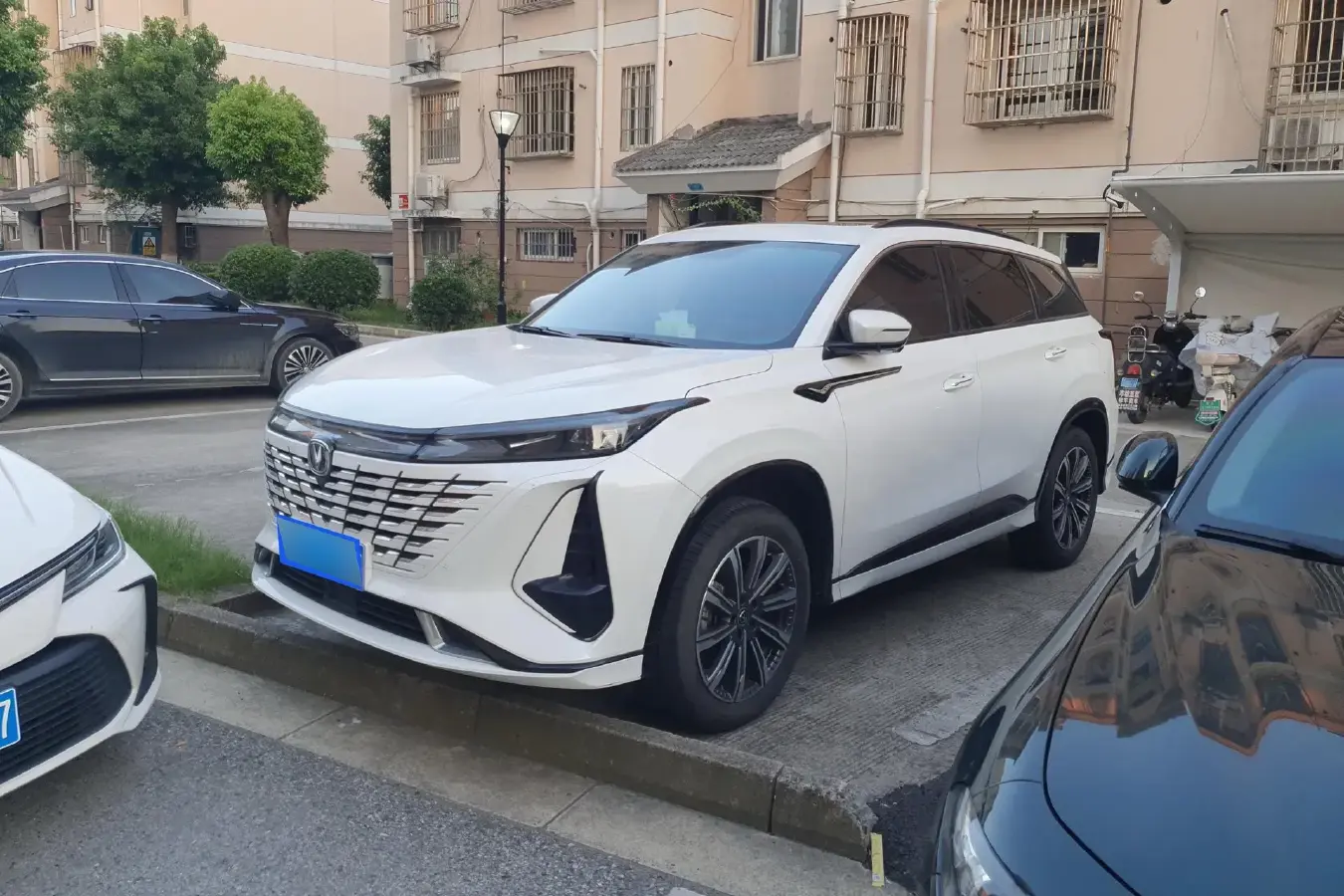 2023 ChangAn CS75 Plus 1.5T 188HP L4 8AT