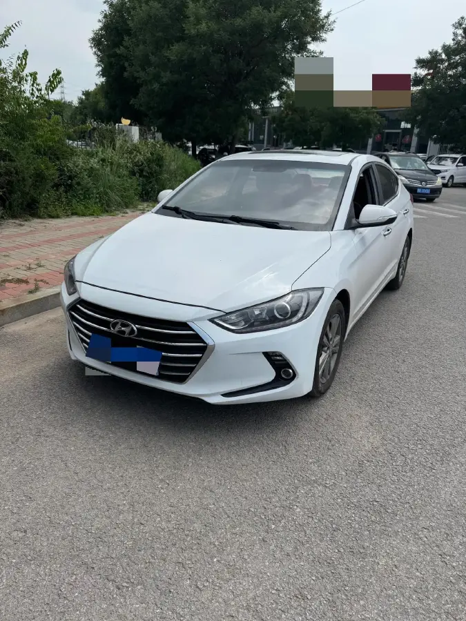 2016 Hyundai Elantra 1.4T 130HP L4 7DCT