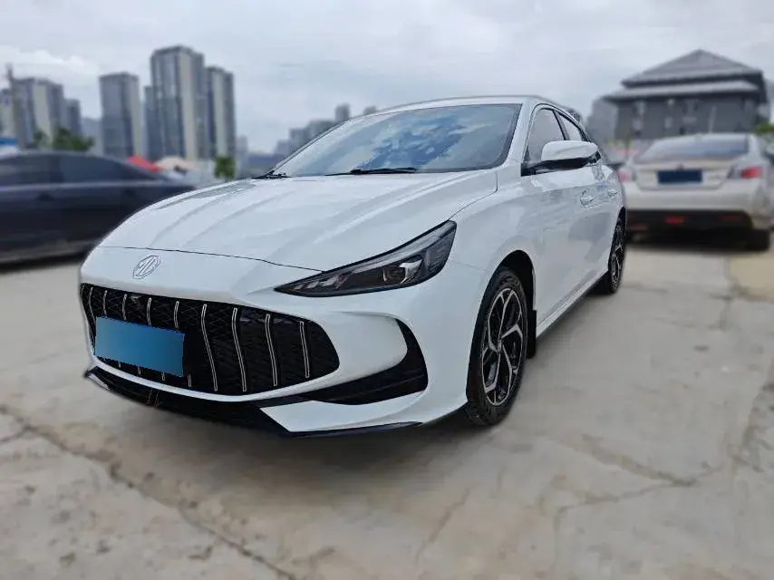 2025 MG 5 1.5T 181HP L4 7DCT