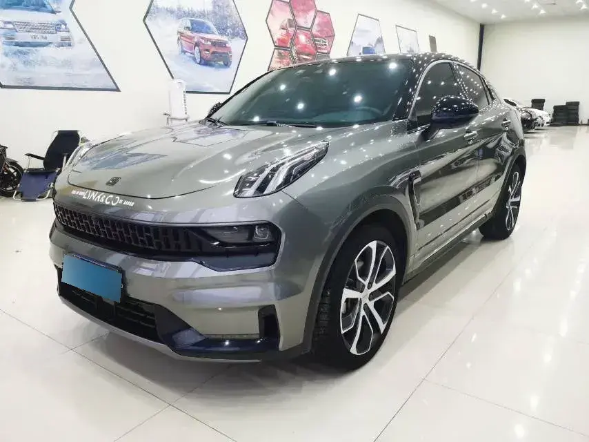 2020 LYNK&CO 05 2.0T 254HP L4 8AT