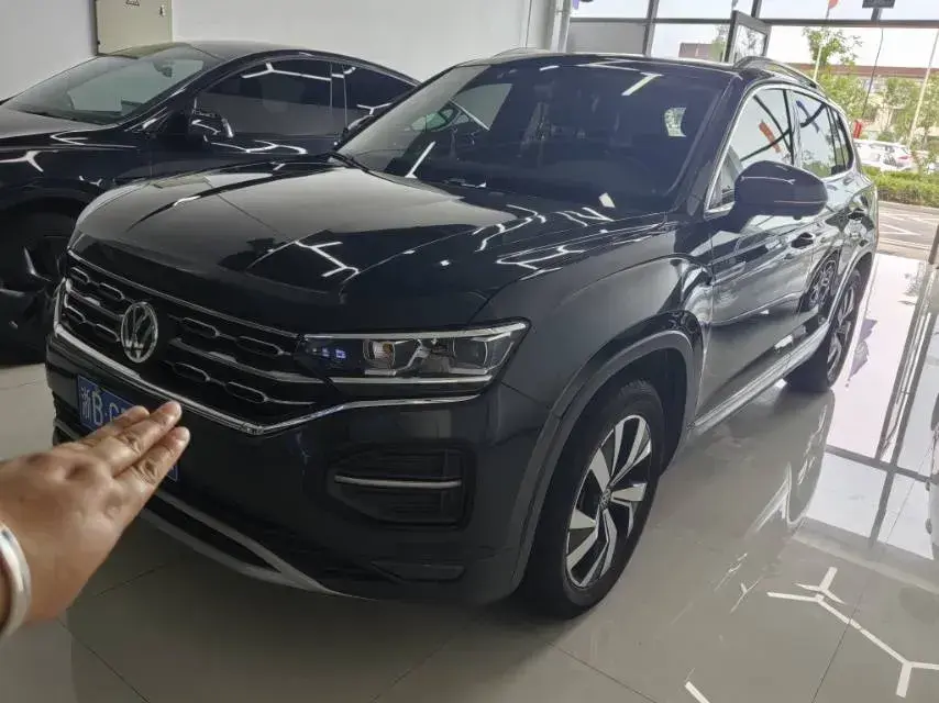 2020 Volkswagen Tayron 2.0T 186HP L4 7DCT