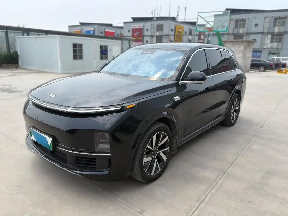 2023 Li L8 Range Extended 154HP REEV 40.9KWH
