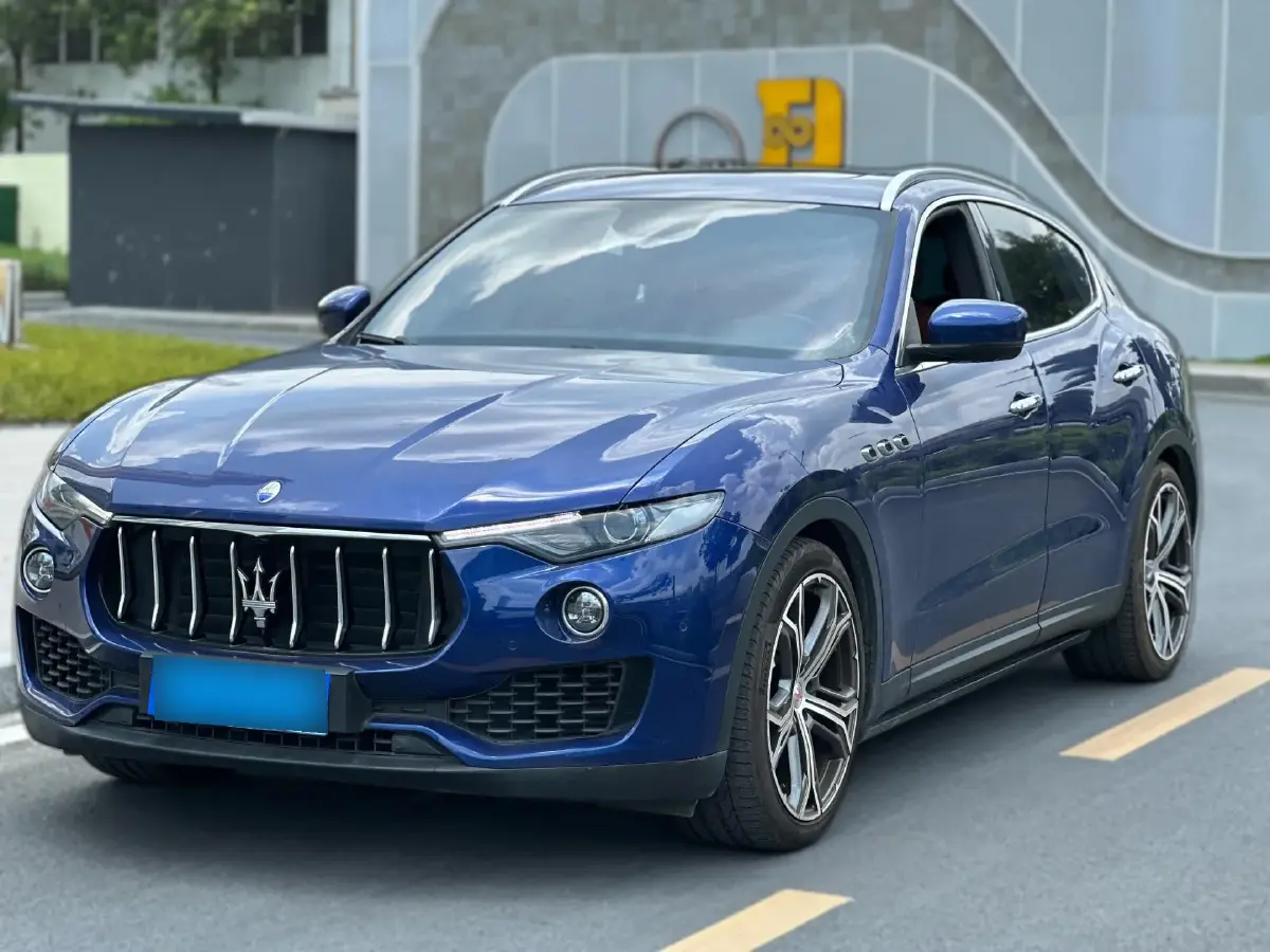 2016 Maserati Levante 3.0T 350HP V6 8AT