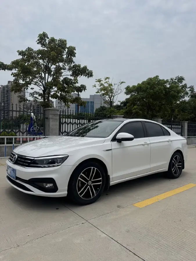 2021 Volkswagen Lamando 1.4T 150HP L4 7DCT