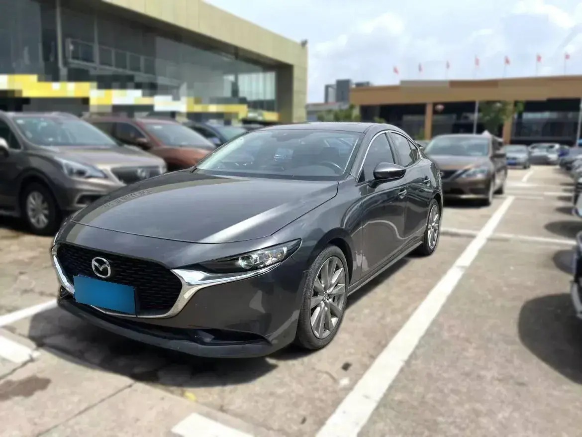 2021 Mazda 3 Axela 2.0L 158HP L4 6AT