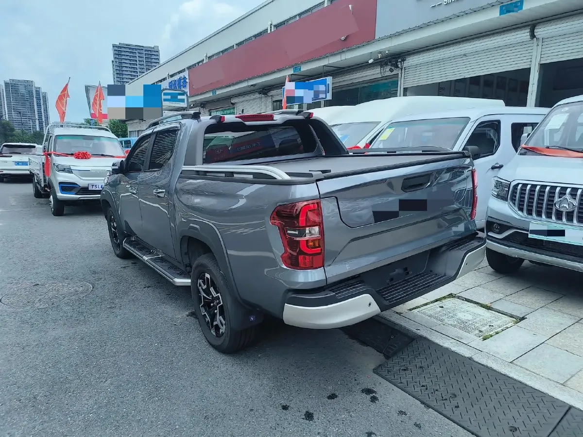 2024 ChangAn Hunter 2.0T 190HP L4 REEV 31.18KWH,autocango,china used car exporter,china ev exporter,chinese used car exporter,chinese used ev exporter