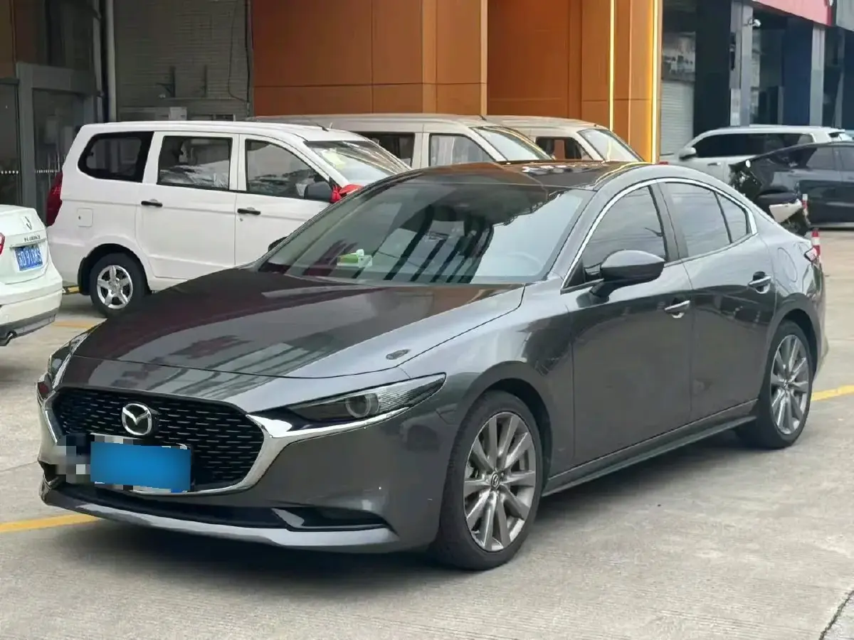 2021 Mazda 3 Axela 2.0L 158HP L4 6AT
