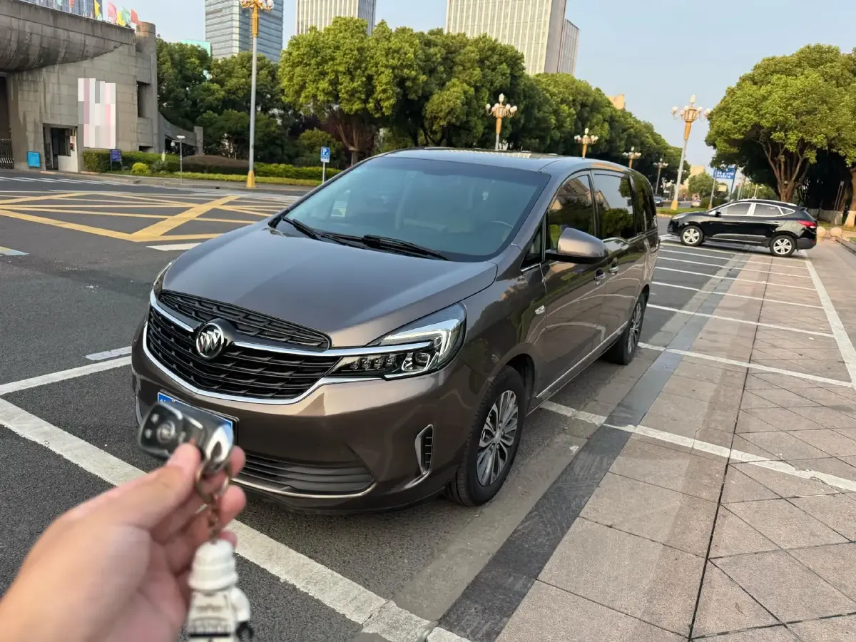 2020 Buick GL8 2.0T 237HP L4 9AT