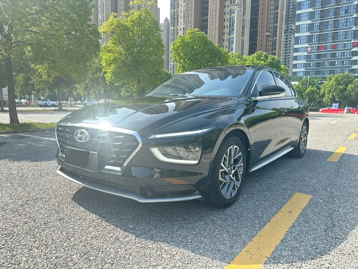 2021 Hyundai Mistra 1.8L 143HP L4 CVT