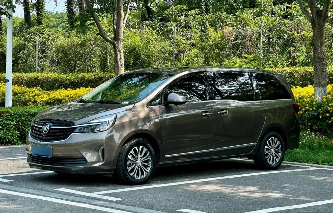 2021 Buick GL8 2.0T 237HP L4 9AT