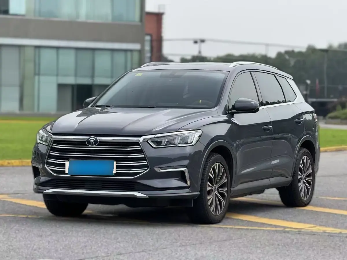 2019 BYD Song Pro 1.5T 160HP L4 6DCT PHEV 15.7KWH