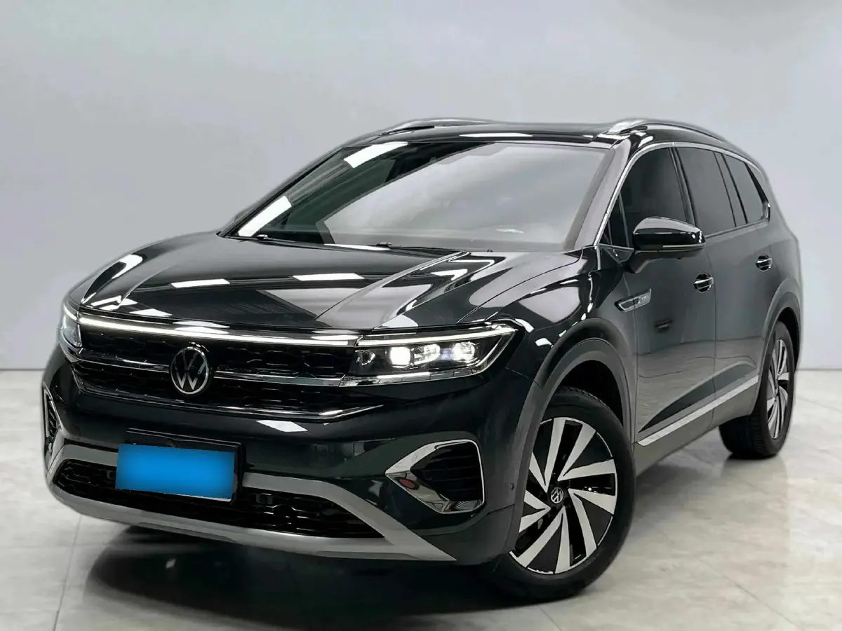 2022 Volkswagen Talagon 2.0T 220HP L4 7DCT